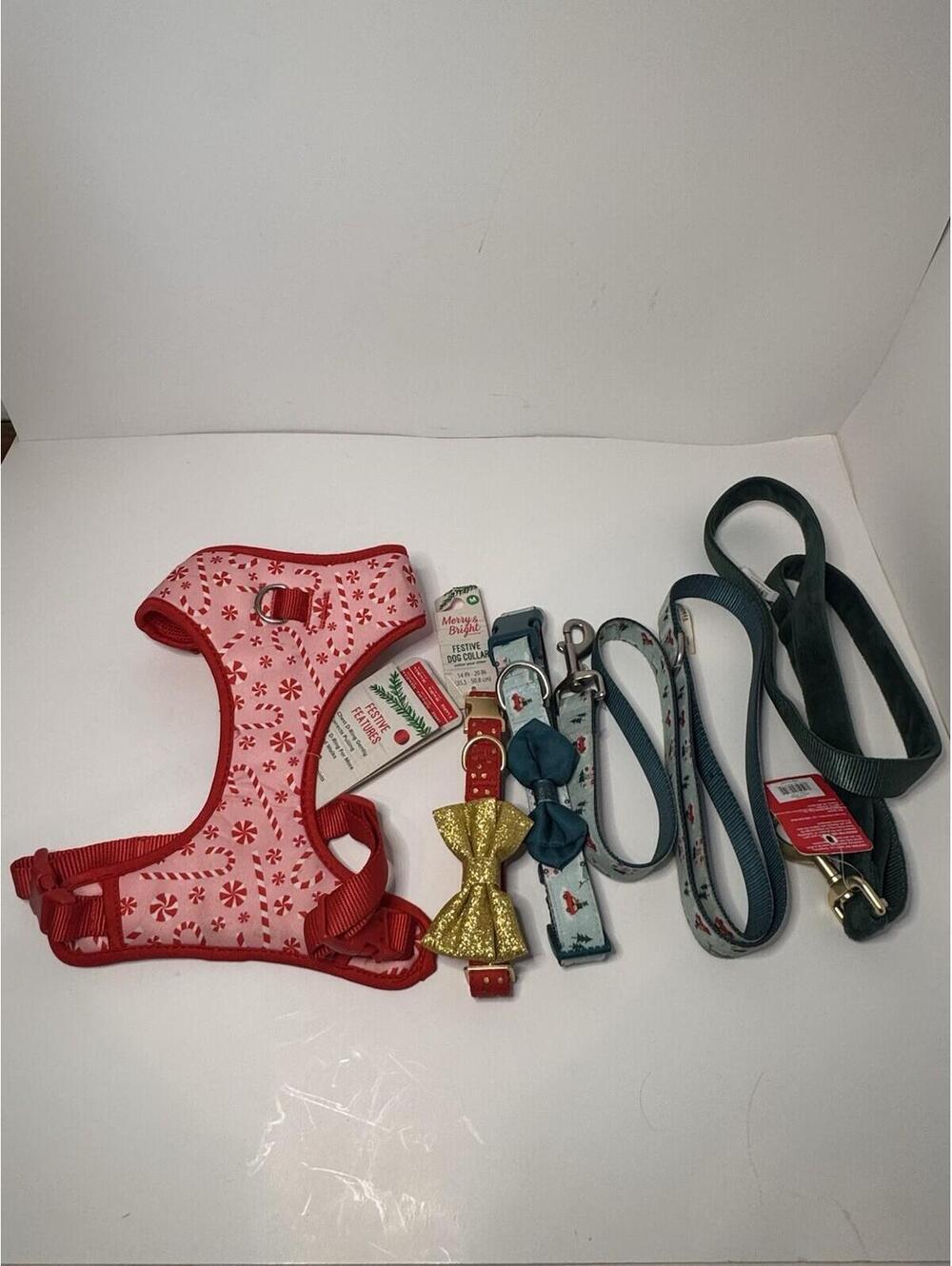 Christmas Dog Harness Collar Leash Lot Festive Merry Bright Holiday Medium